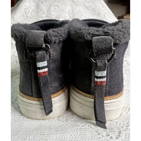 Womens TOMS PAXTON SLIP ON CHUKKA SNEAKER SHOE • Blue Suede• Size 8 - Picture 2 of 11